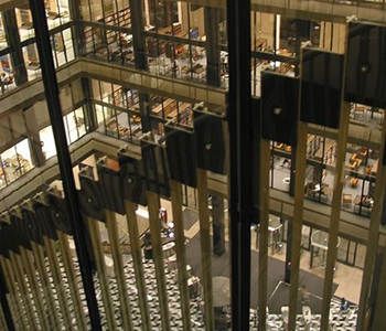 美国纽约大学图书馆
