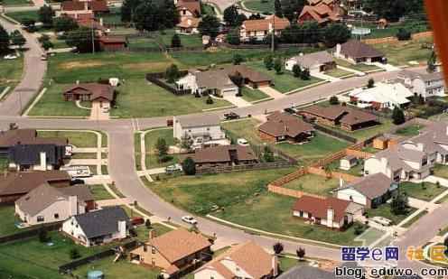 站在美国空中 看看住宅与住宅的区别(组图)