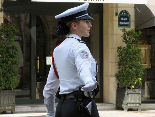 英国女警制服演变