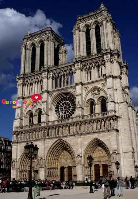 留学法国 实拍巴黎圣母院(组图)