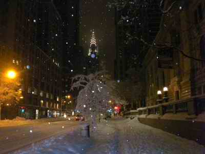 大雪再袭美国纽约 巴士停开学校停课