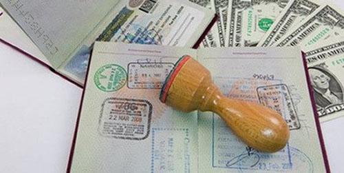 2016年留学美国签证所需材料