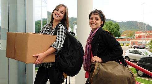 留学生注意！各大航空公司免费行李规定新调整
