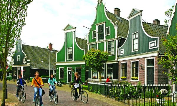 荷兰留学个人简历包括哪些内容