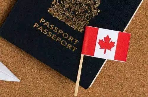 加拿大留学必知：签证和许可的区别与作用