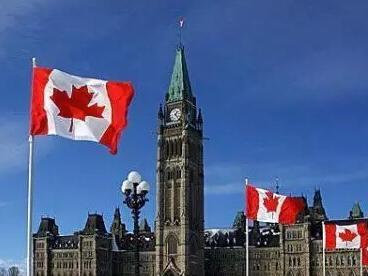 加拿大本科申请已经开放，不要错过截止时间！
