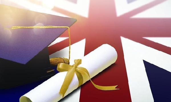英国留学费用 去英国读硕士一年多少钱？
